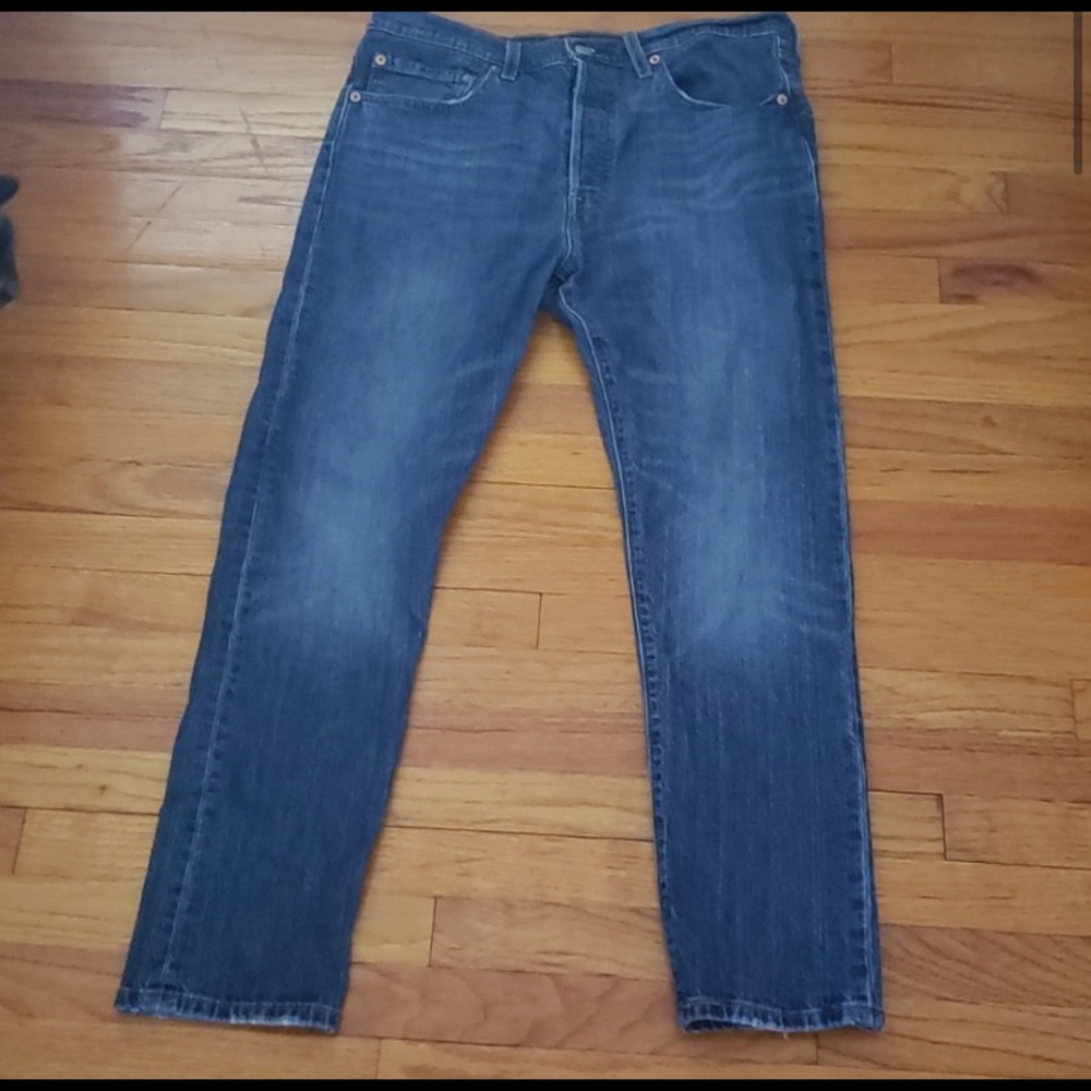 501 Skinny Levi’s denim, button fly, medium wash